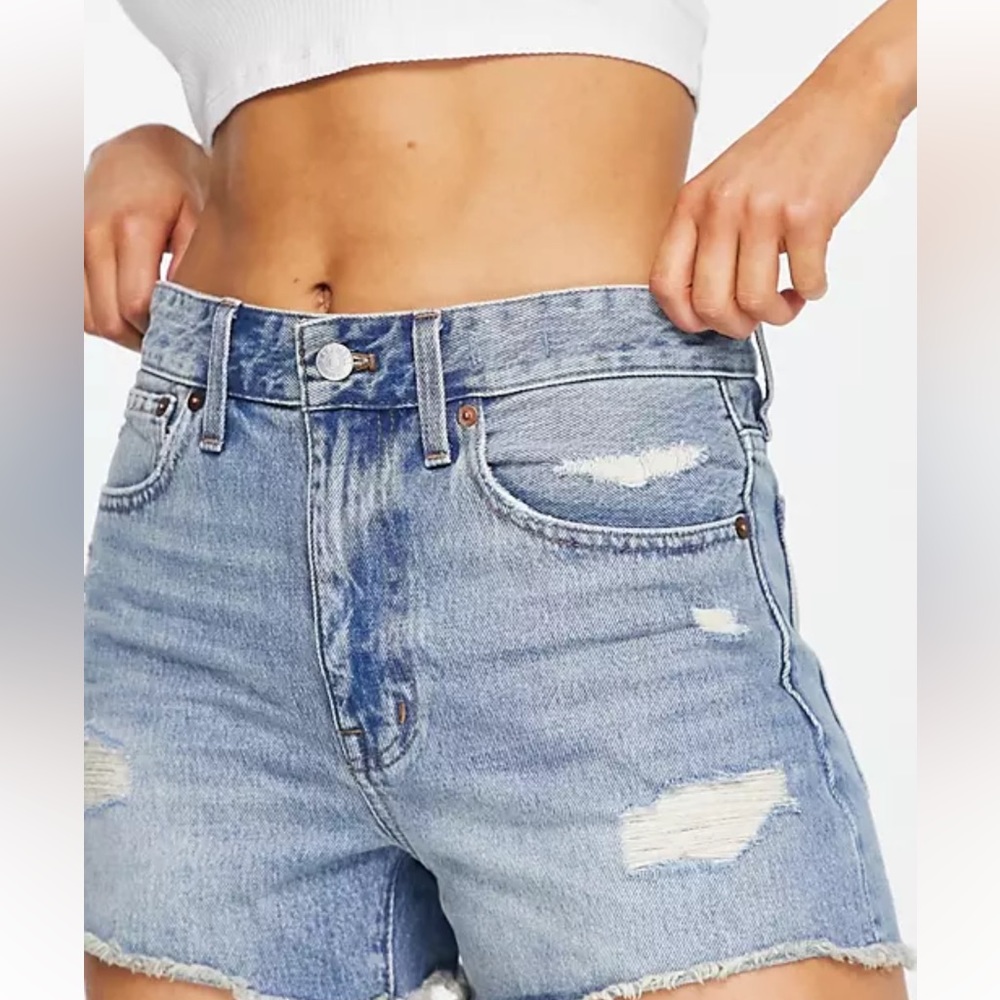 Madewell relaxed Denim shorts. Worn 2x size 30. - Picture 2 of 12